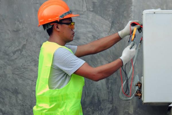 Hình Ảnh Thi Công Điện Nước Công Trình Nhà Dân Dụng